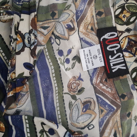 Shirt - Picture 2 of 2